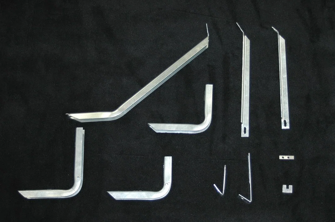 10-1269 – OWENS Running Board Mounting Kit, Cradle Mount Drilling Required Use With Owens Full Length Running Boards